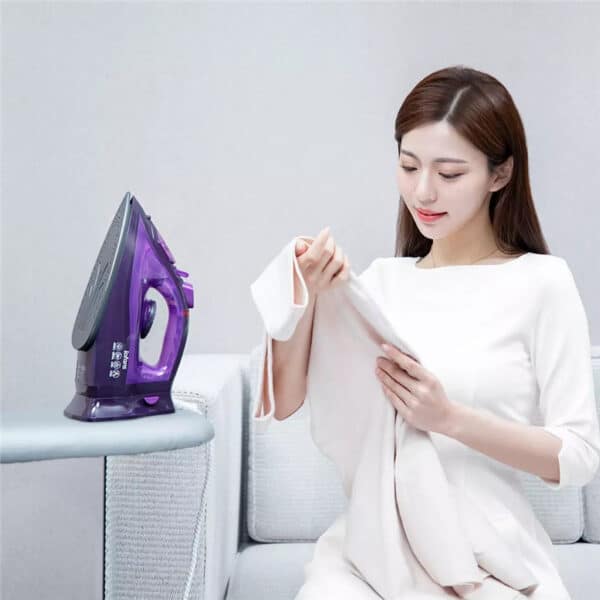 High-Power Iron Switch Steam Brush Electric Iron - Image 4